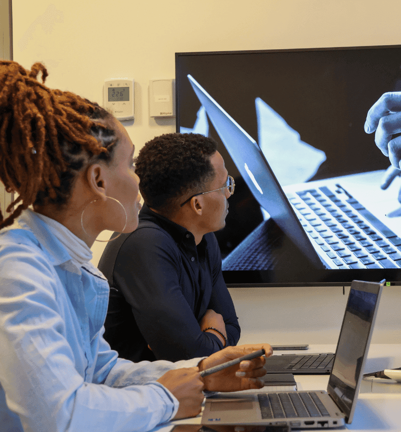 Équipe Kabatis en collaboration